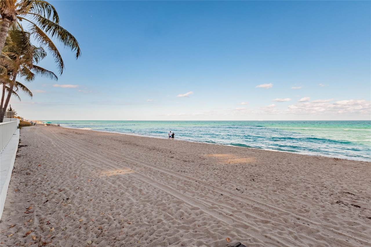 https://bt-photos.global.ssl.fastly.net/beaches/1280_boomver_1_B26029315-2.jpg