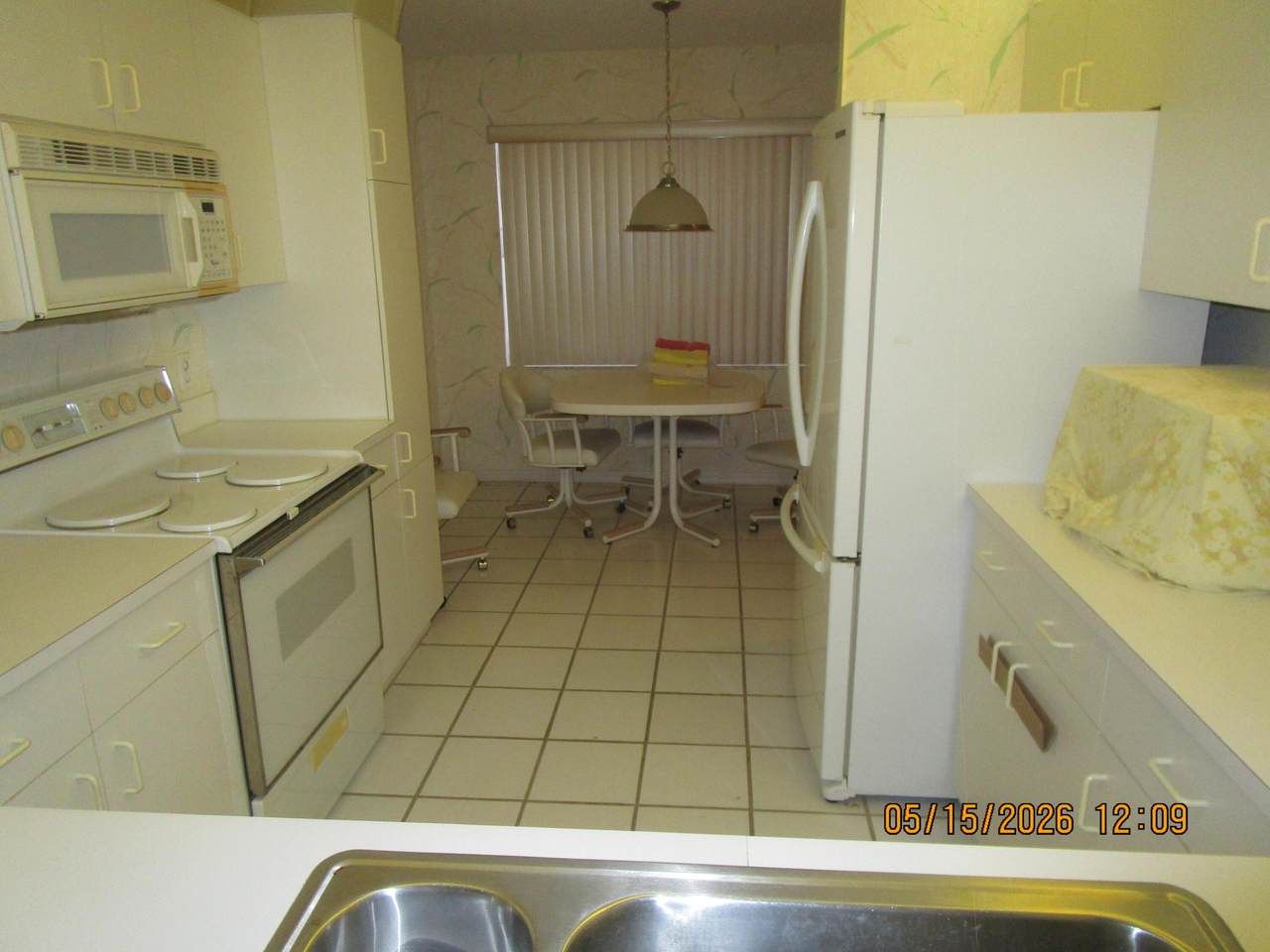 https://bt-photos.global.ssl.fastly.net/beaches/1280_boomver_1_B26029326-2.jpg