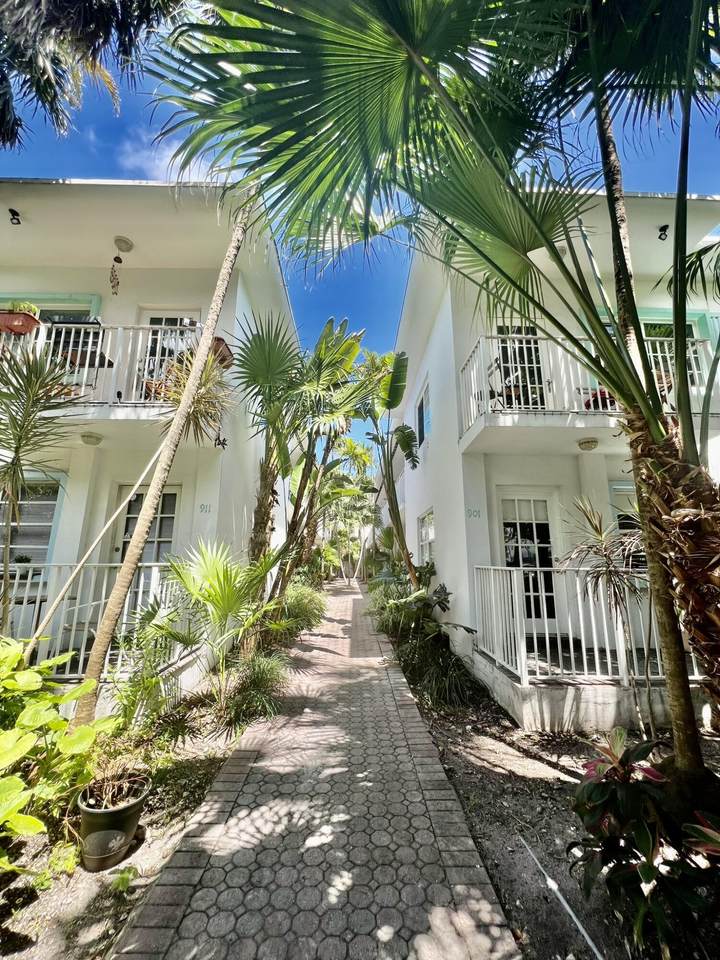 901 Meridian Avenue - Photo 1
