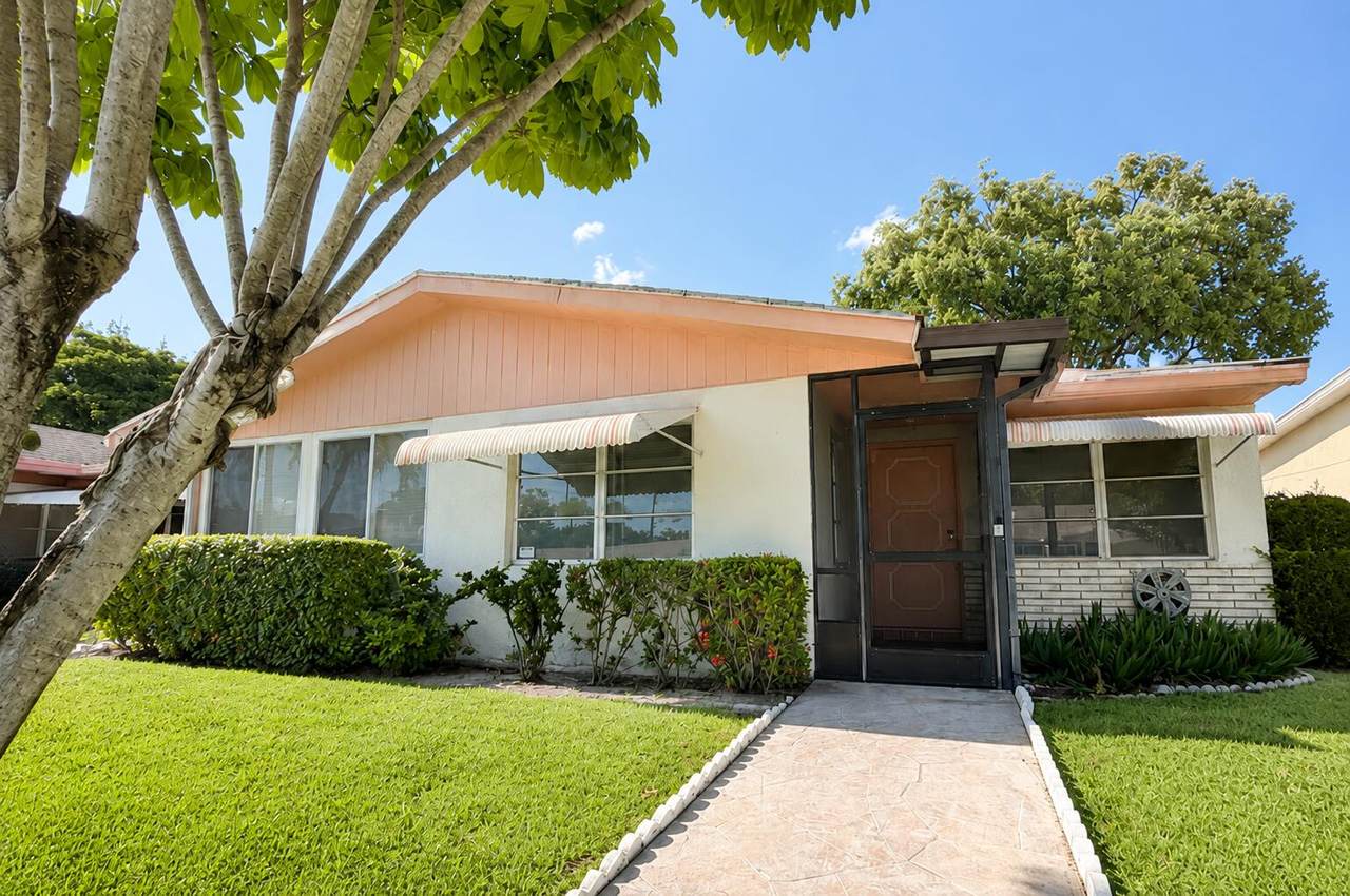 6069 La Palma Lane - Photo 1