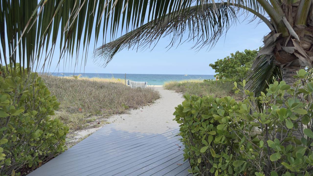 5200 Ocean Boulevard - Photo 1
