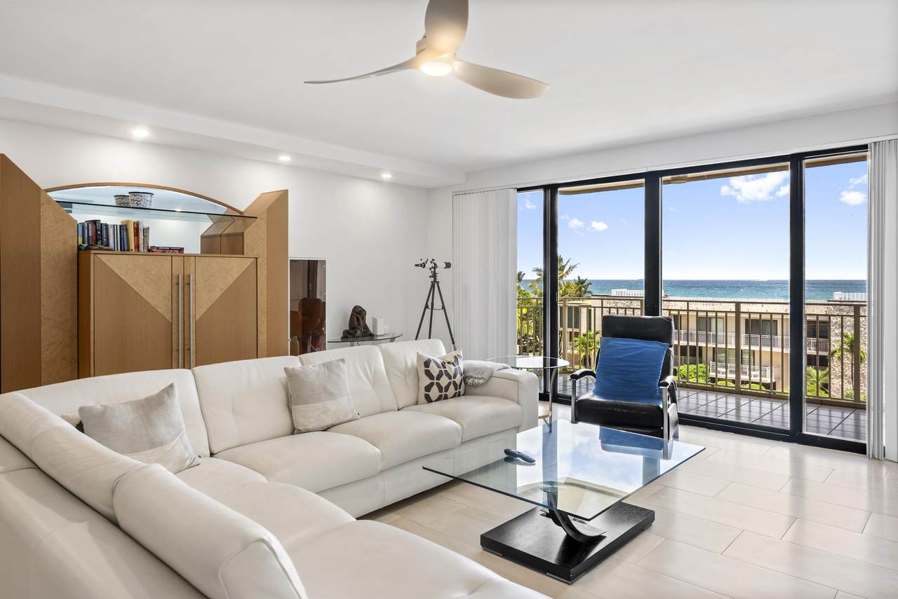 2155 Ocean Boulevard - Photo 1