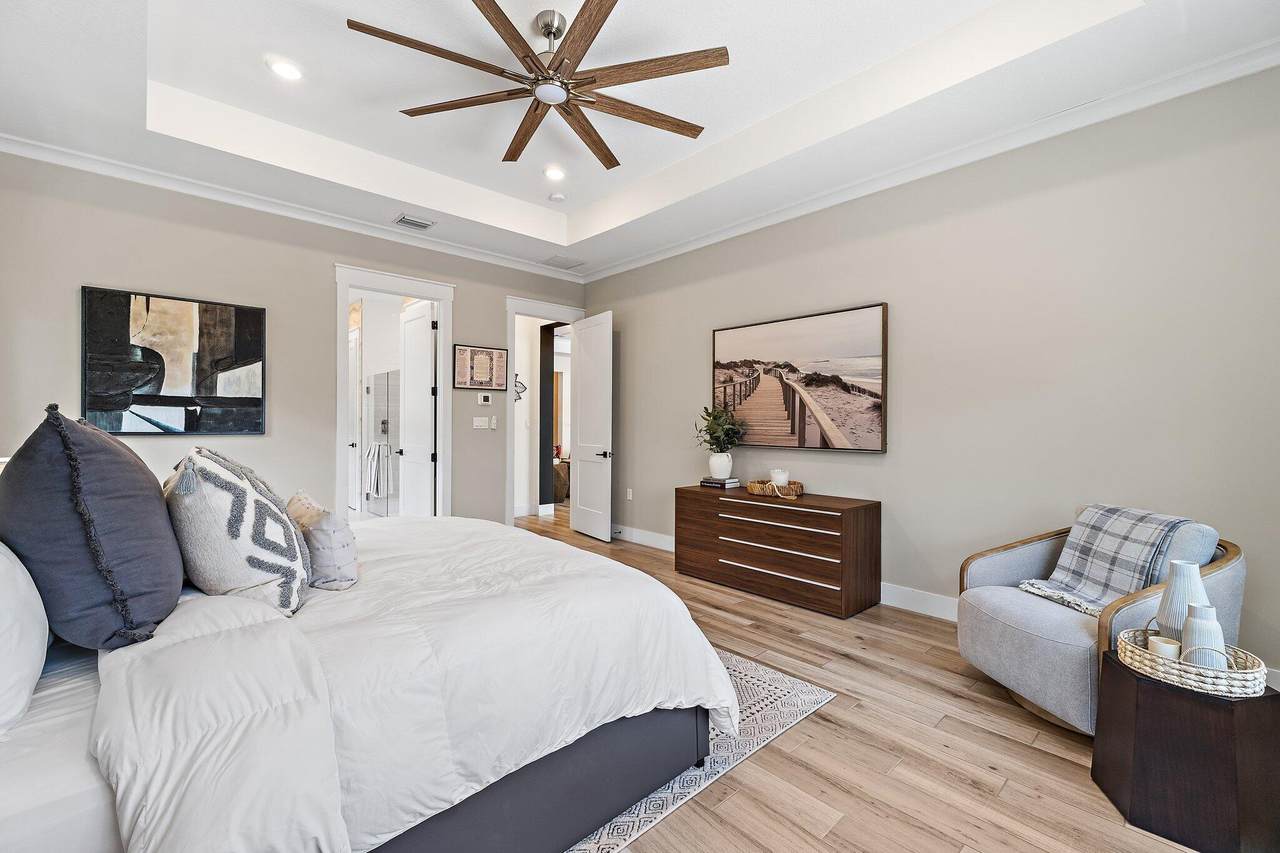 12172 Waterstone Circle - Photo 1