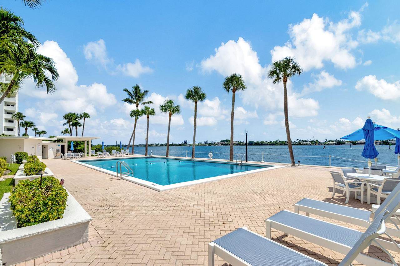 https://bt-photos.global.ssl.fastly.net/beaches/1280_boomver_1_B26029771-2.jpg