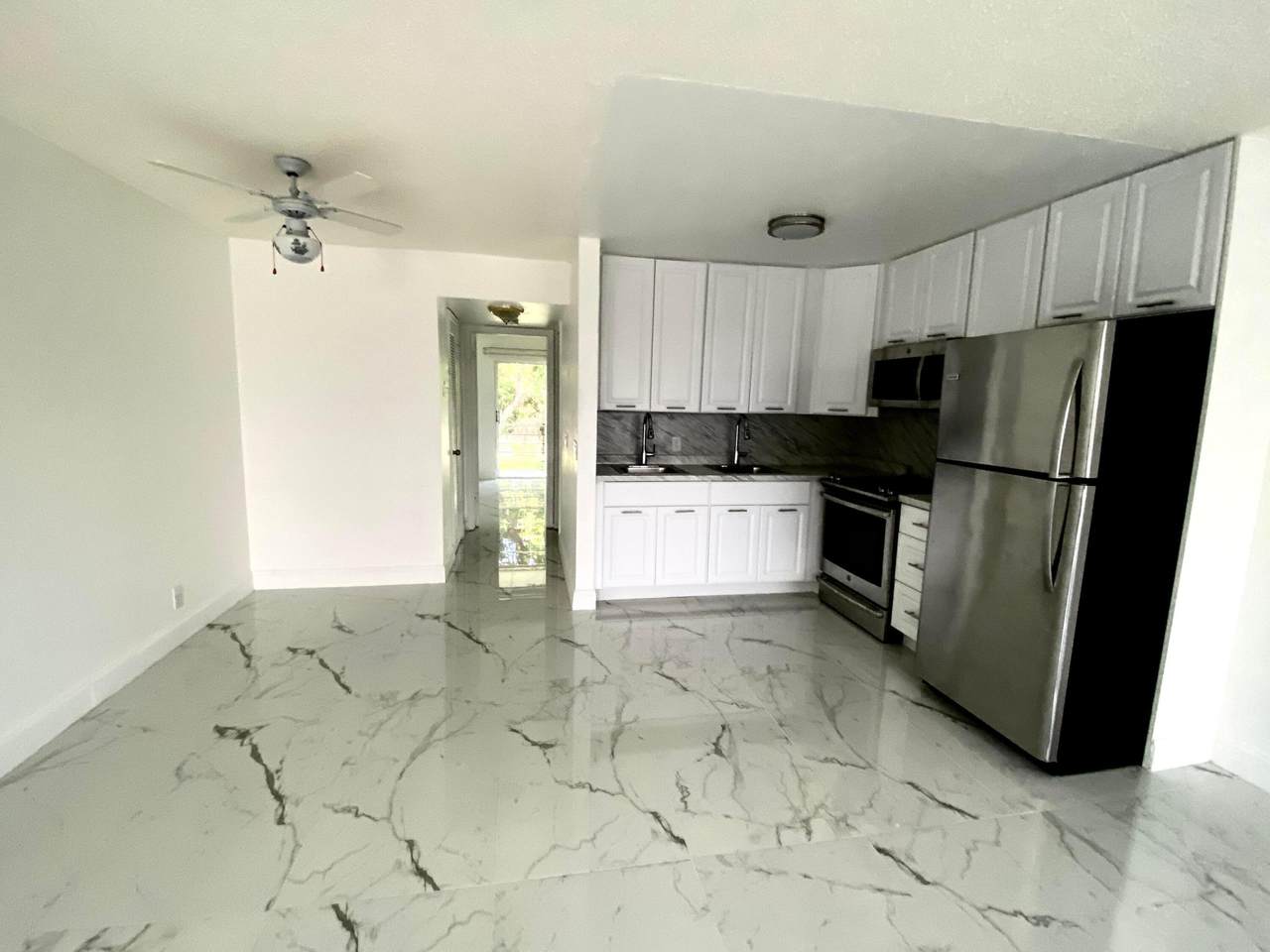 341 Windsor O - Photo 1