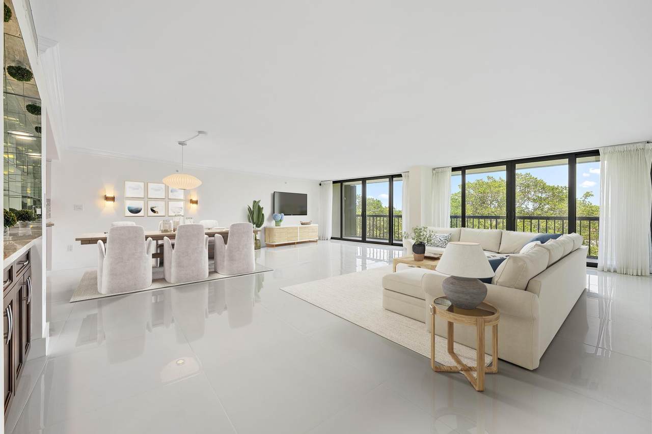2450 Presidential Way - Photo 1