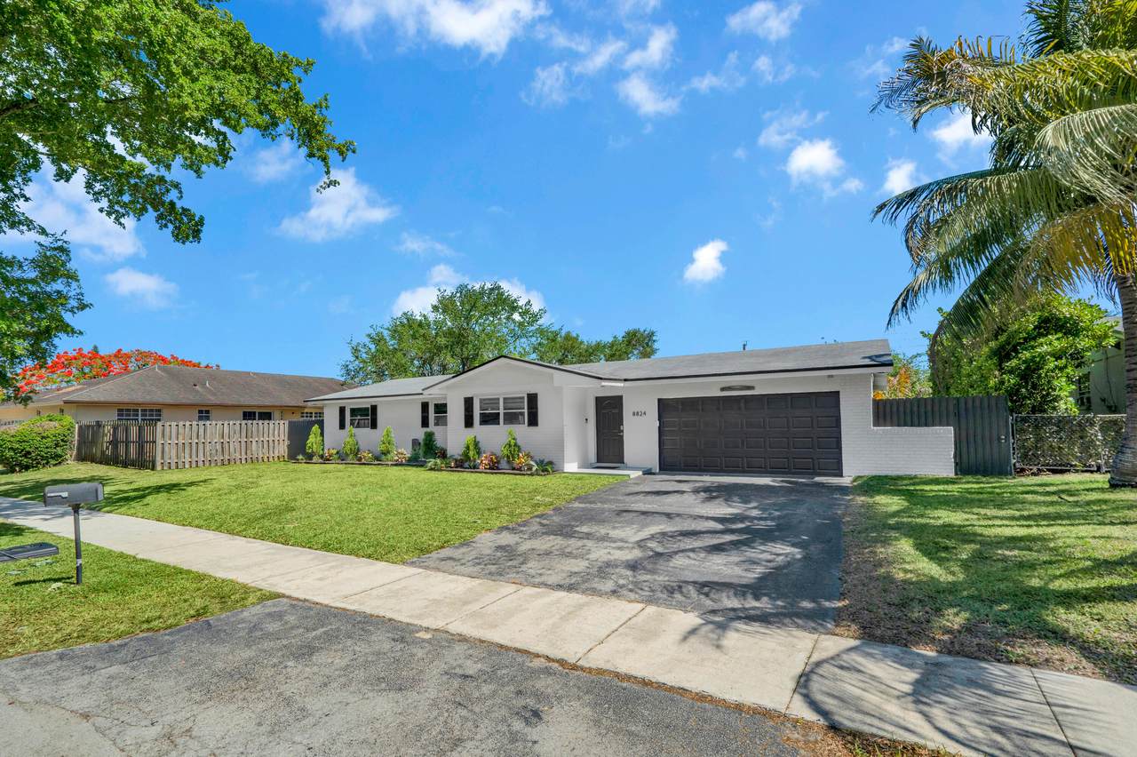 8824 197th Terrace - Photo 1