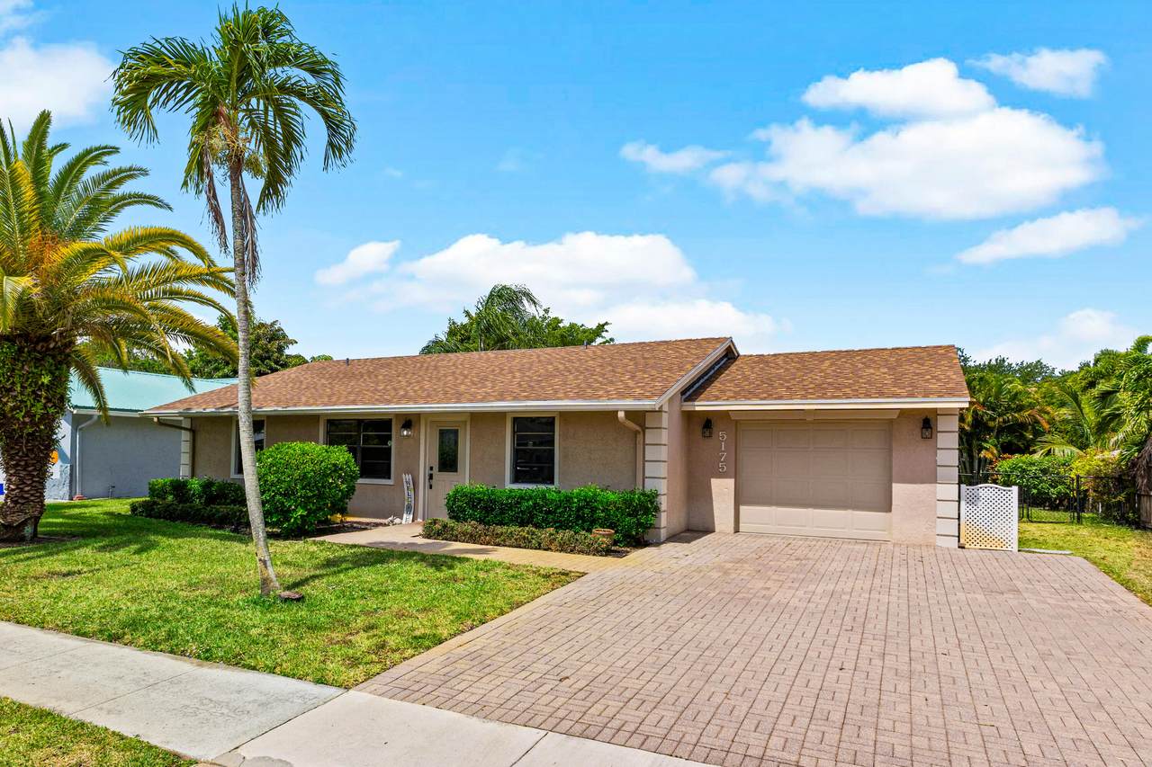 5175 Beechwood Road - Photo 1