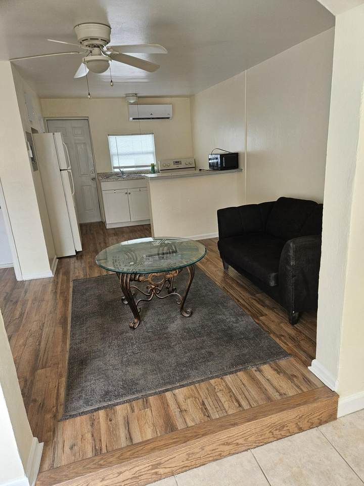 115 Palm Street - Photo 1