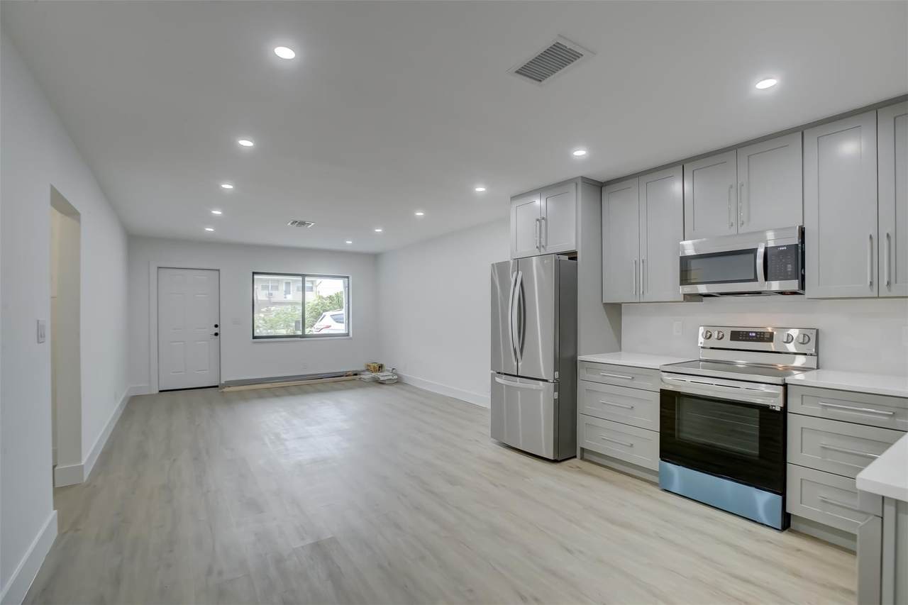 2155 56th Court - Photo 1