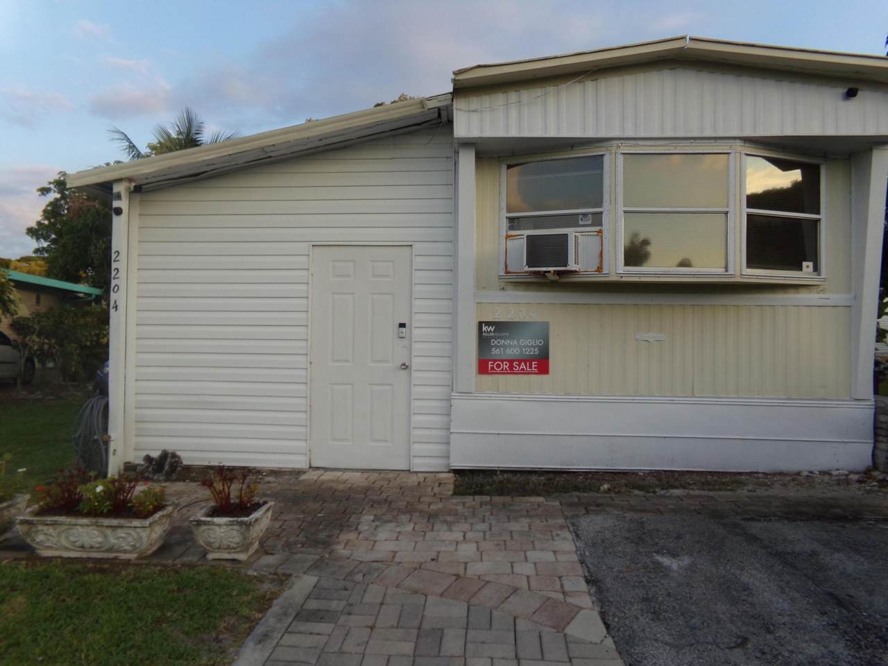 2204 23rd Avenue - Photo 1