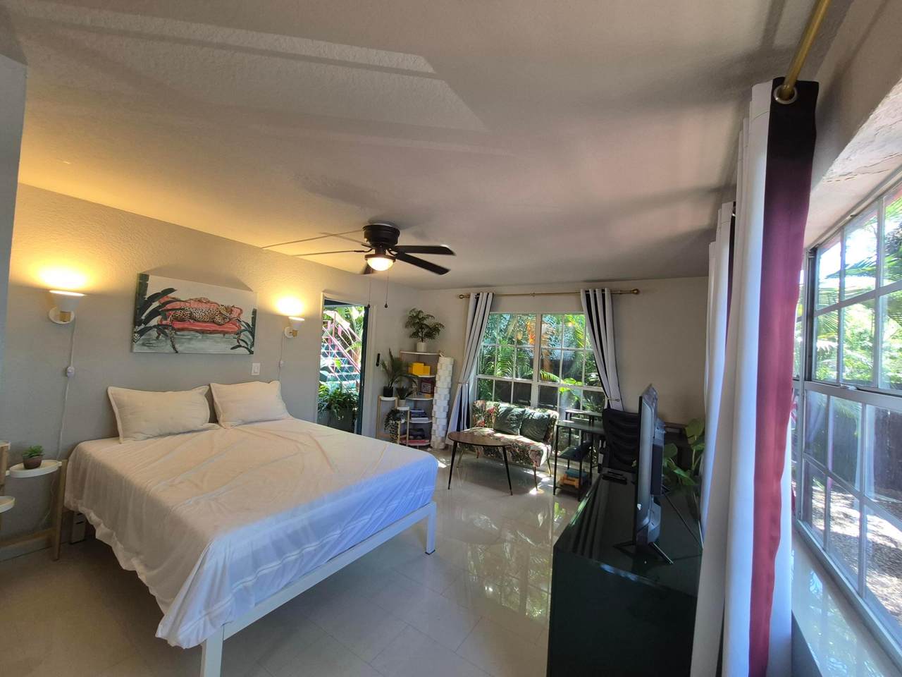 https://bt-photos.global.ssl.fastly.net/beaches/1280_boomver_1_B26031153-2.jpg