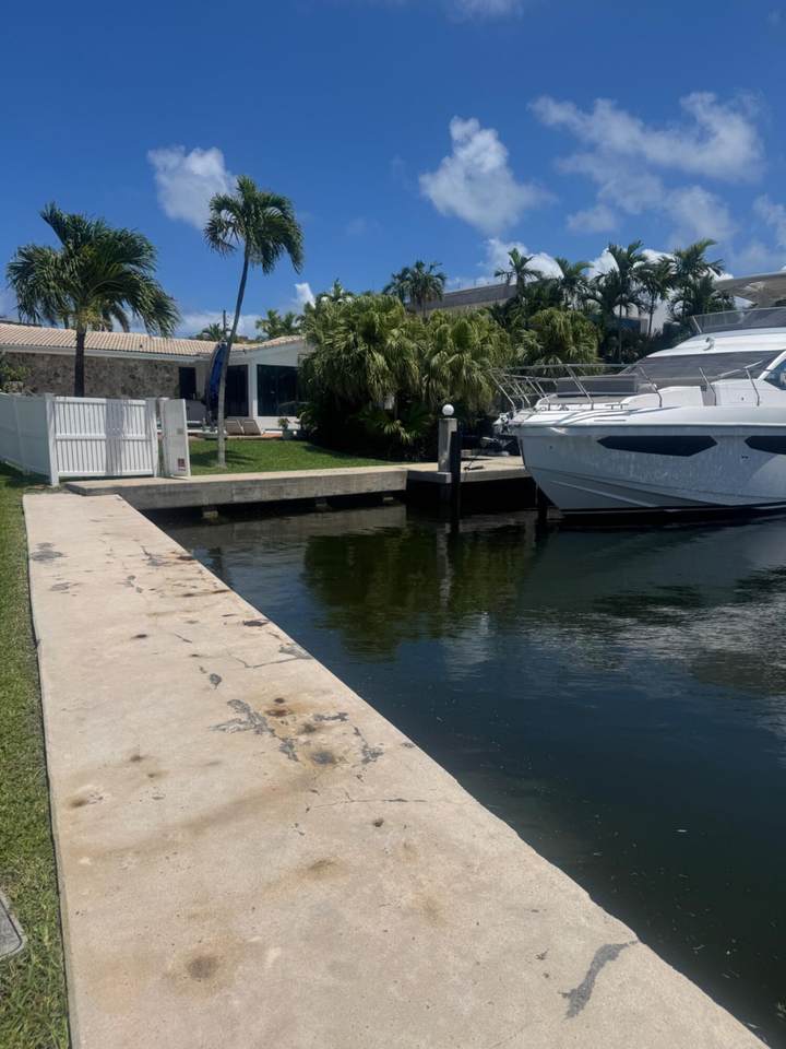 https://bt-photos.global.ssl.fastly.net/beaches/1280_boomver_1_B26031563-2.jpg