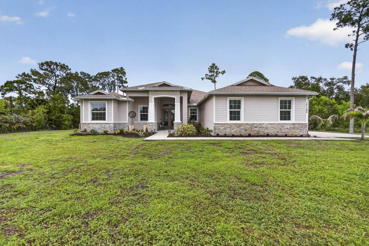 17145 Hamlin Boulevard - Photo 1
