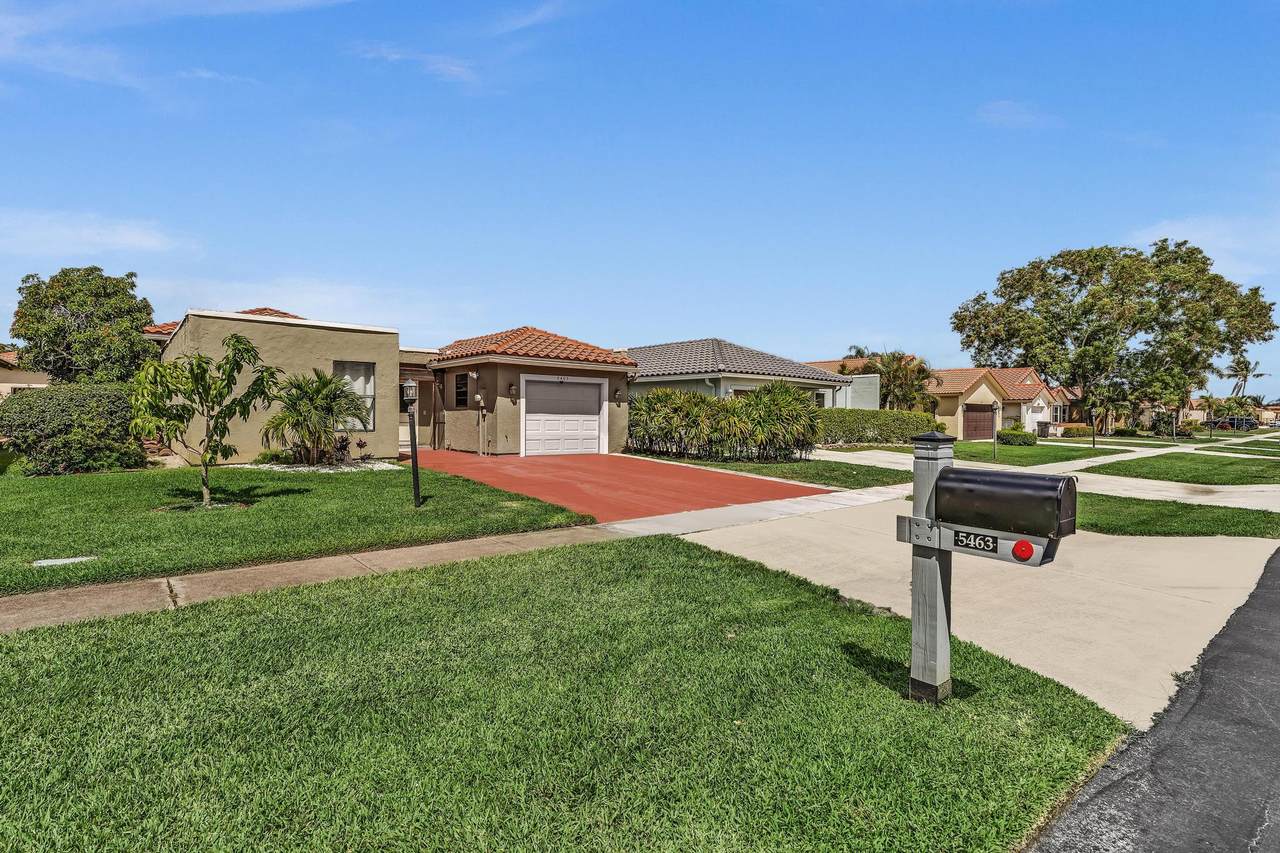 5463 Alta Way - Photo 1