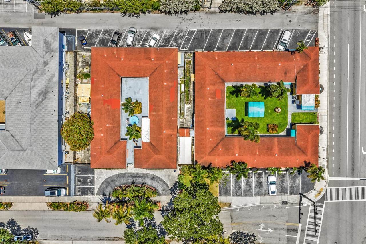 418 Federal Highway - Photo 1
