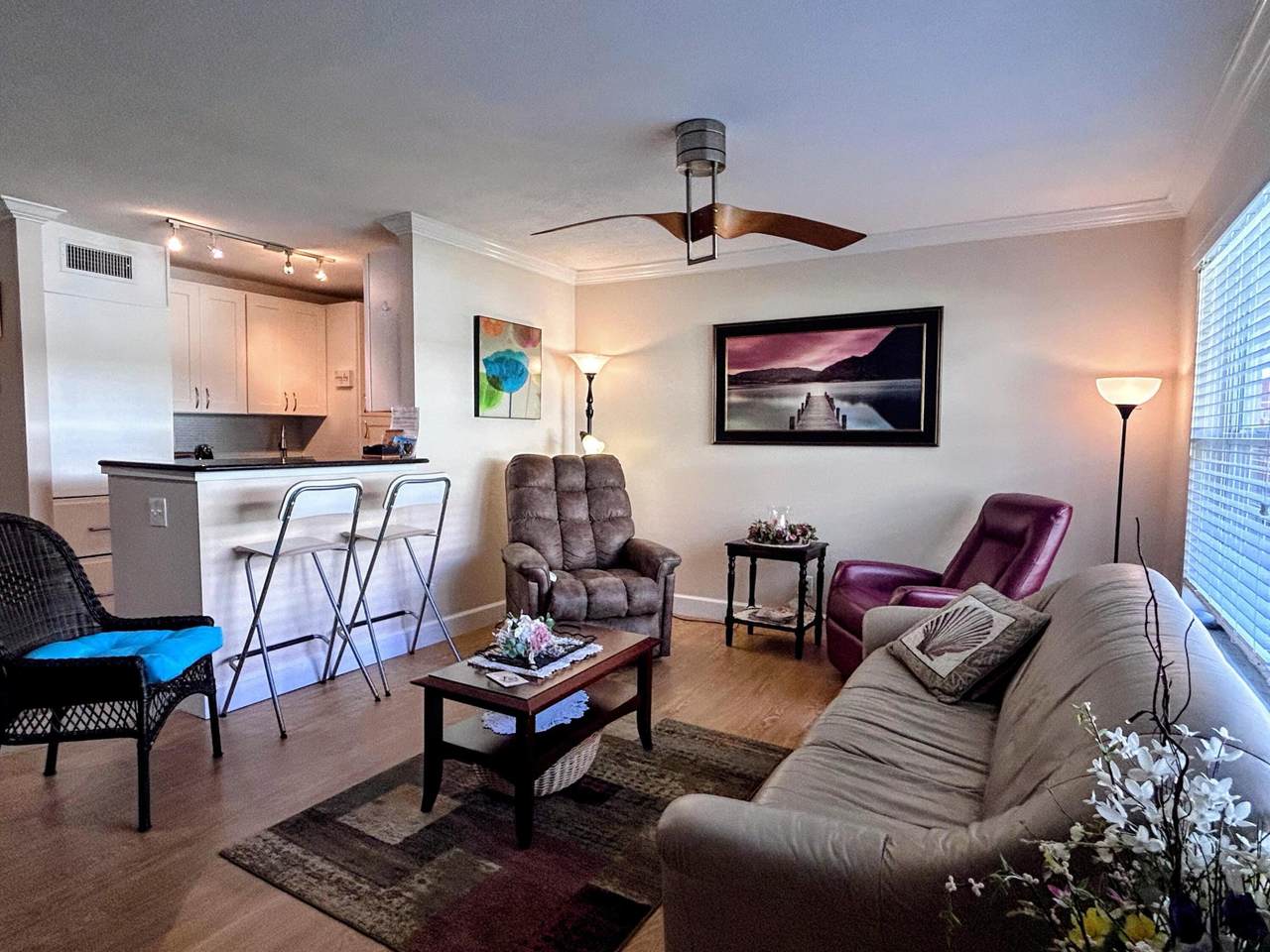 638 Snug Harbor Drive - Photo 1