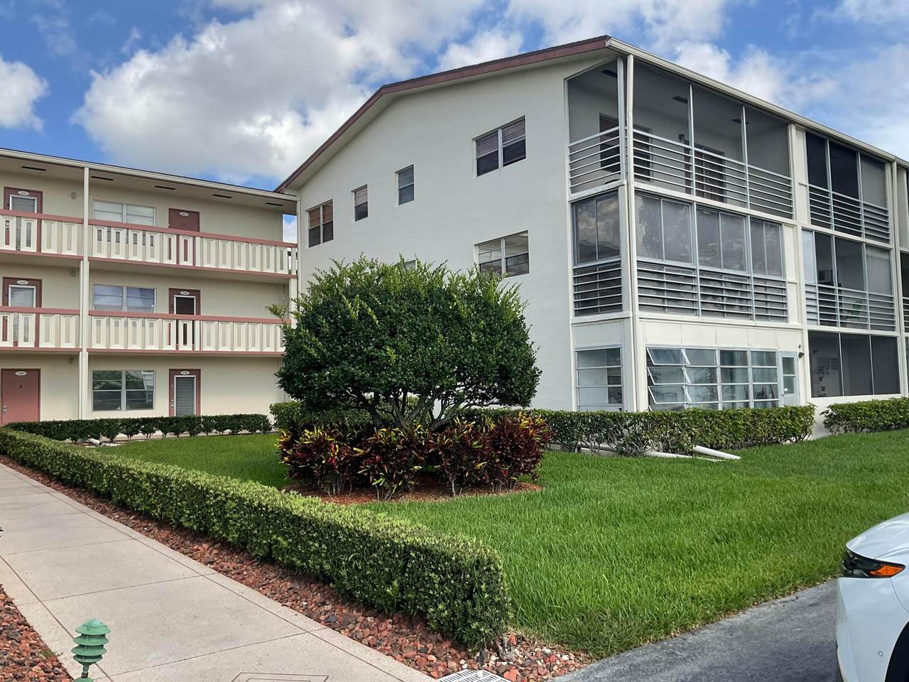 189 Preston Way - Photo 1