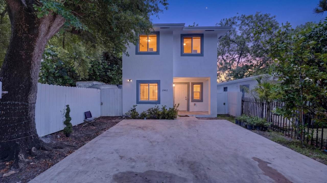 2902 44th Street - Photo 1