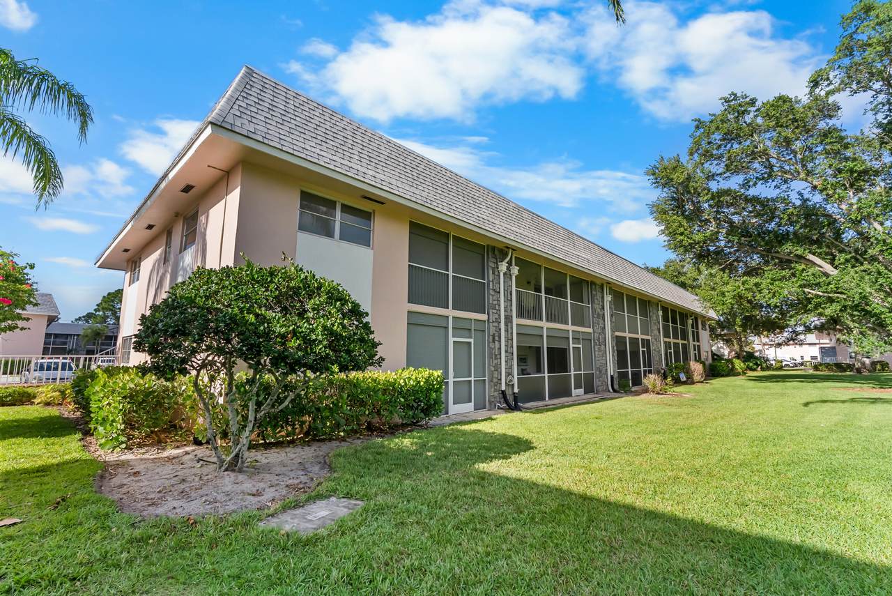 18081 Country Club Drive - Photo 1