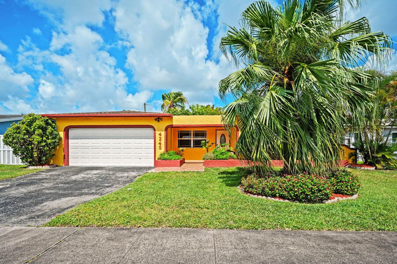 4245 115th Avenue - Photo 1