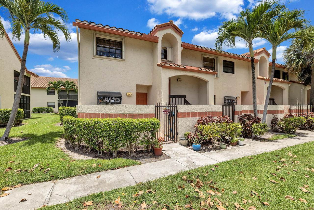 305 Congressional Way - Photo 1