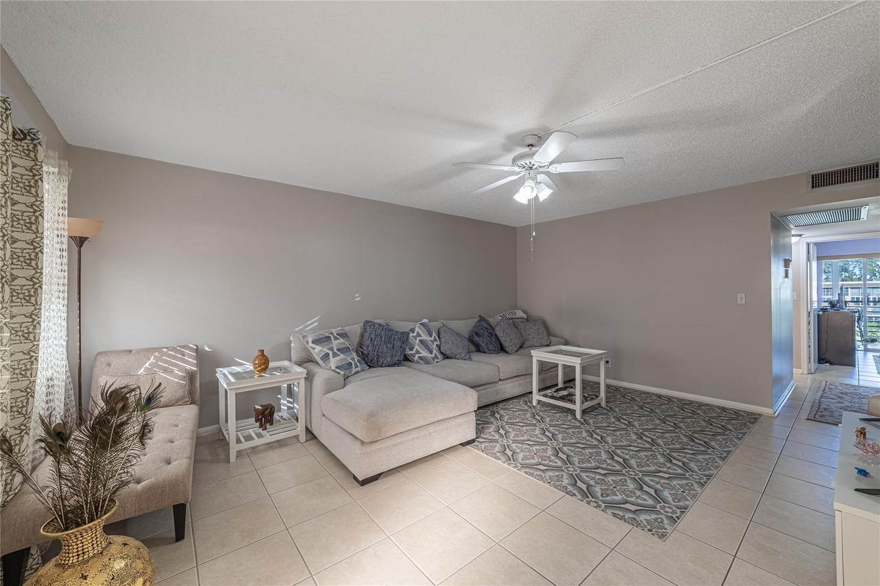1902 Bermuda Circle - Photo 1