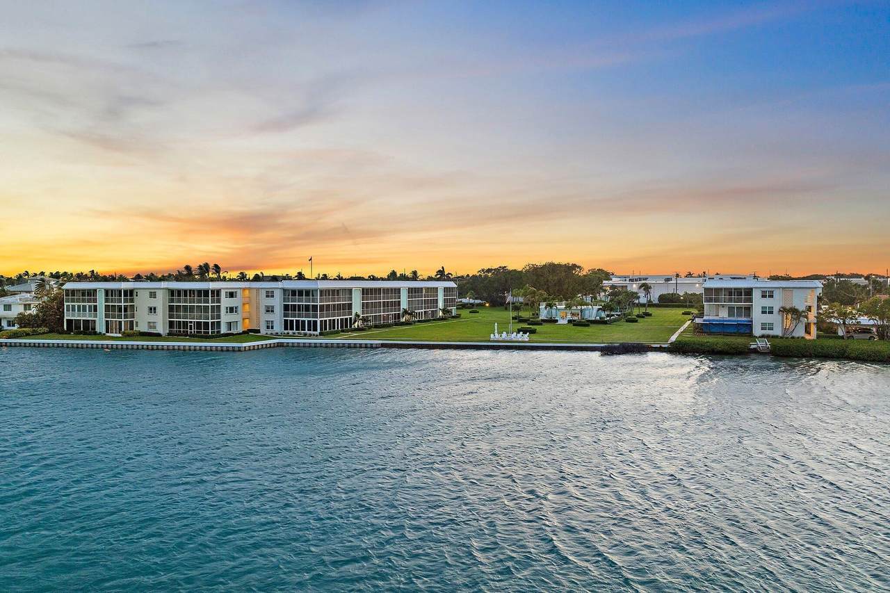 100 Waterway Road - Photo 1
