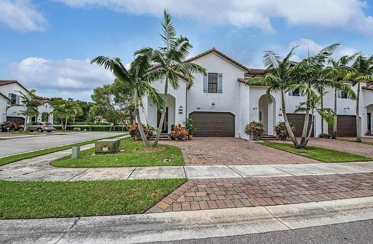 3199 Santa Catalina Place - Photo 1