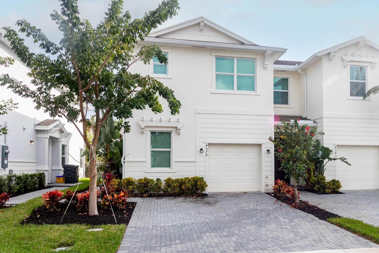 4578 Meyerson Place - Photo 1