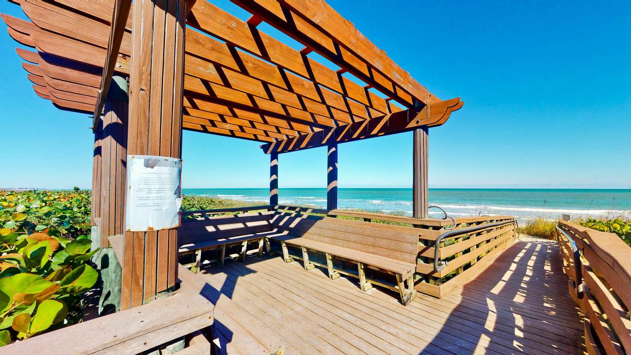 4245 Hwy A1a - Photo 1