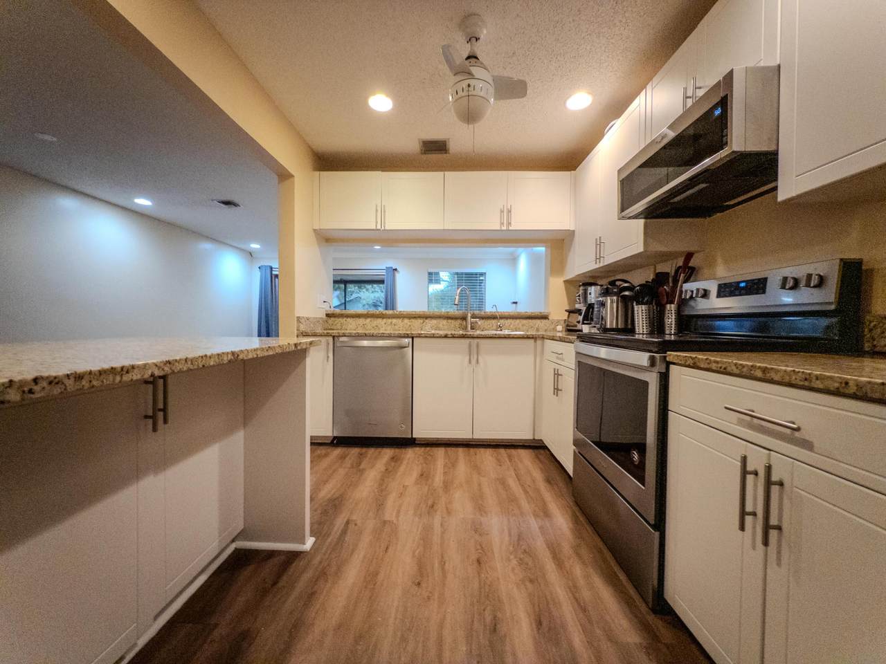 2011 Discovery Cir Circle - Photo 1