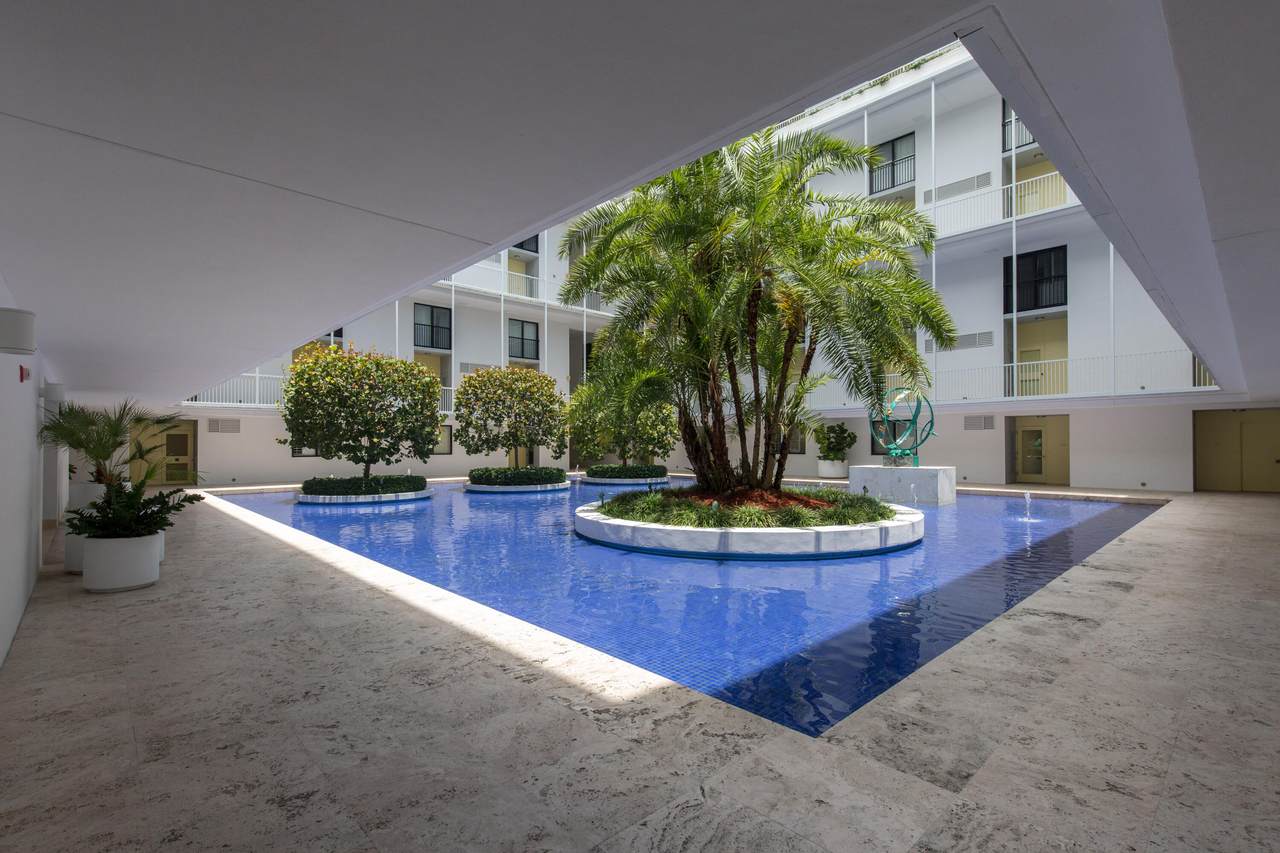 400 Ocean Boulevard - Photo 1