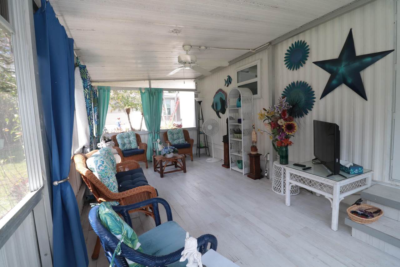 1011 Andros - Photo 1