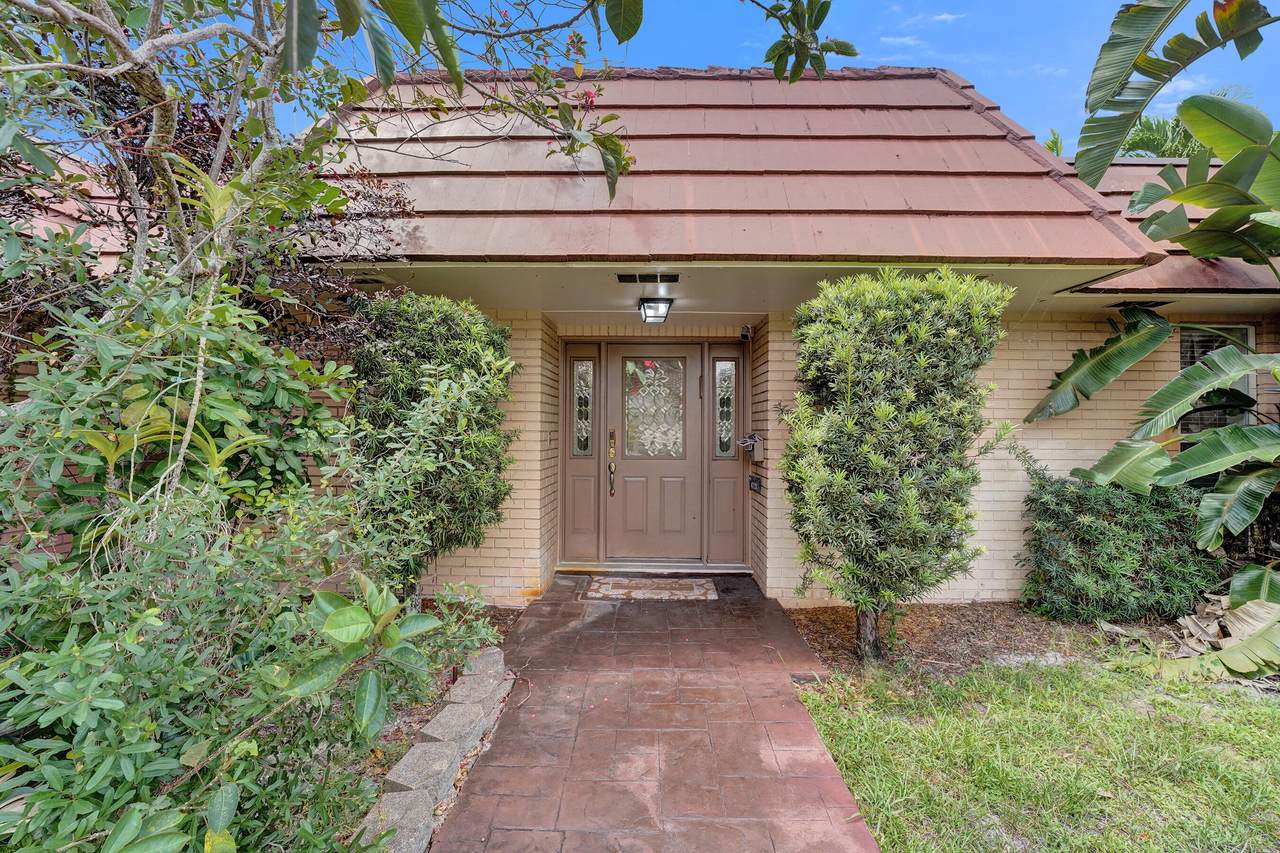 4721 Sarazen Drive - Photo 1