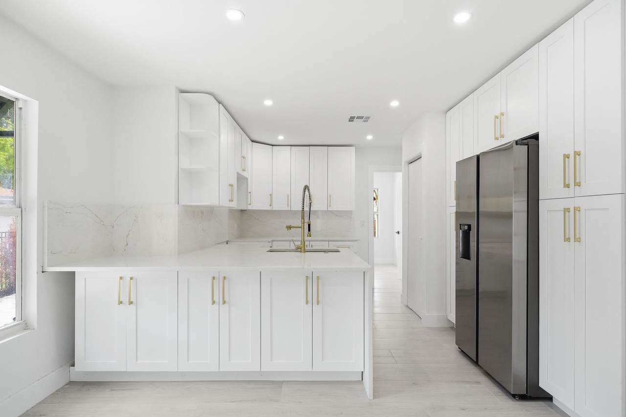 216 23rd Avenue - Photo 1