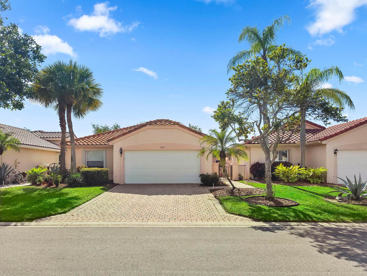 5122 Corbel Lake Way - Photo 1