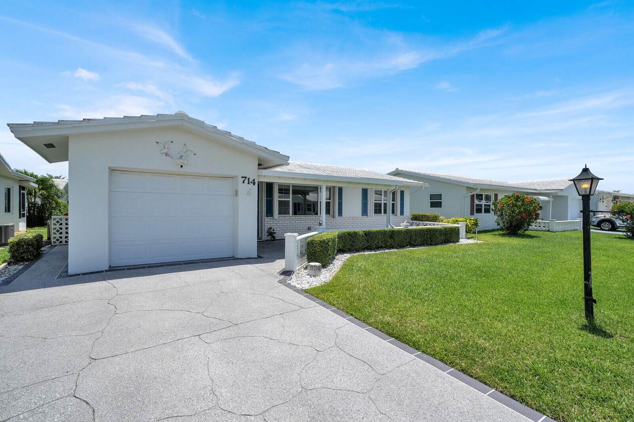 714 16th Street - Photo 1
