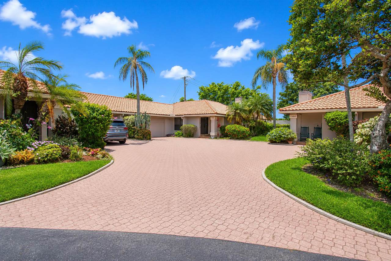 7986 Palacio Del Mar Drive - Photo 1