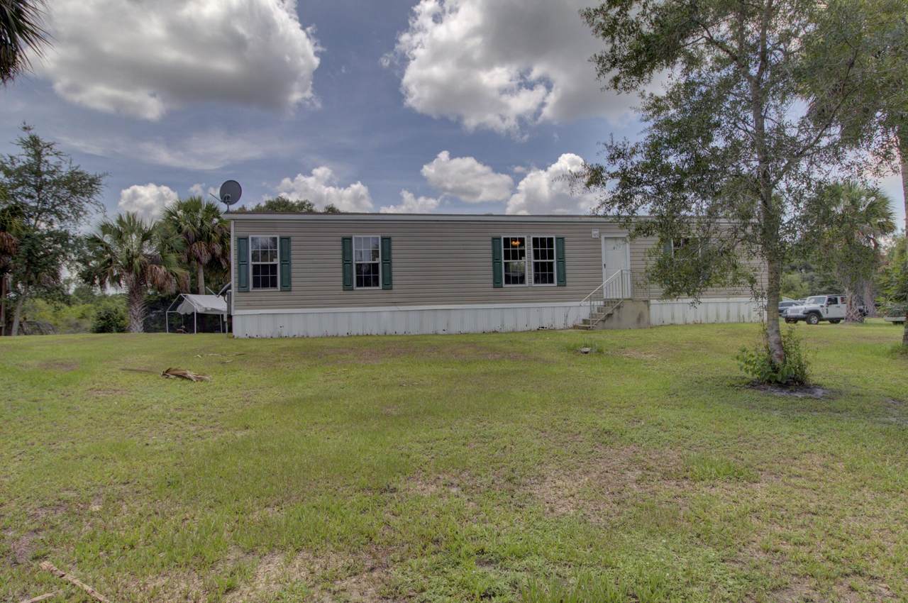 19212 280th Street - Photo 1