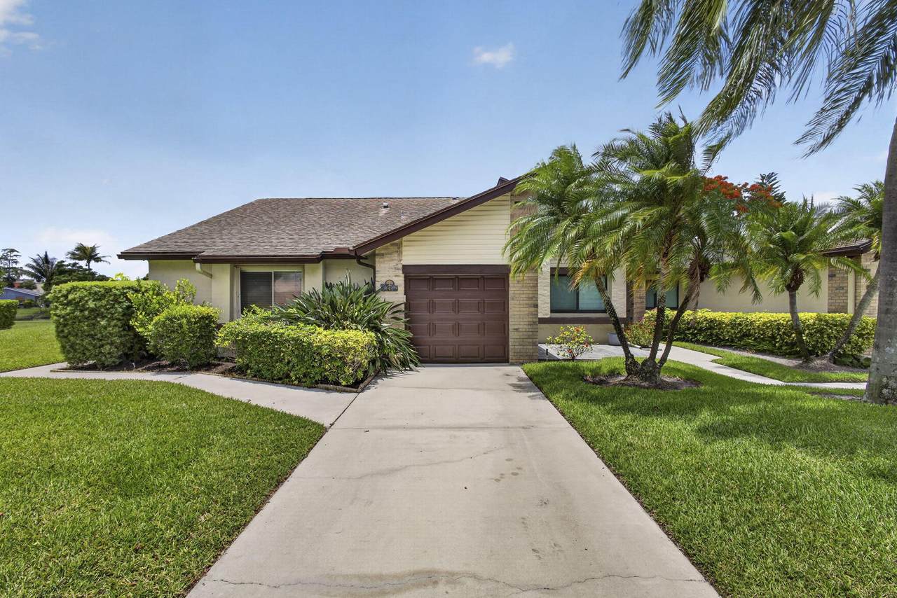 148 Village Walk Drive - Photo 1
