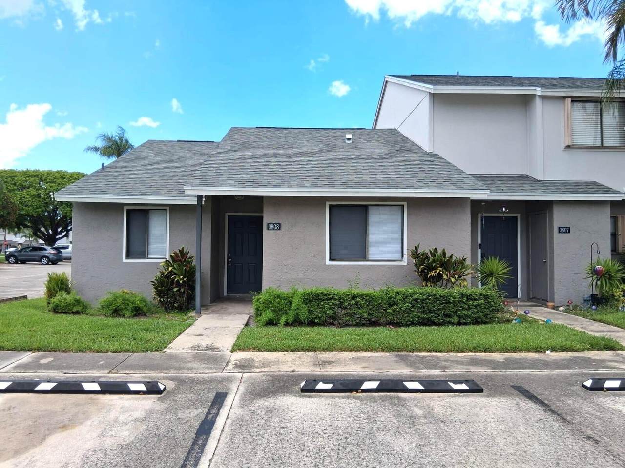 3808 Inlet Circle - Photo 1
