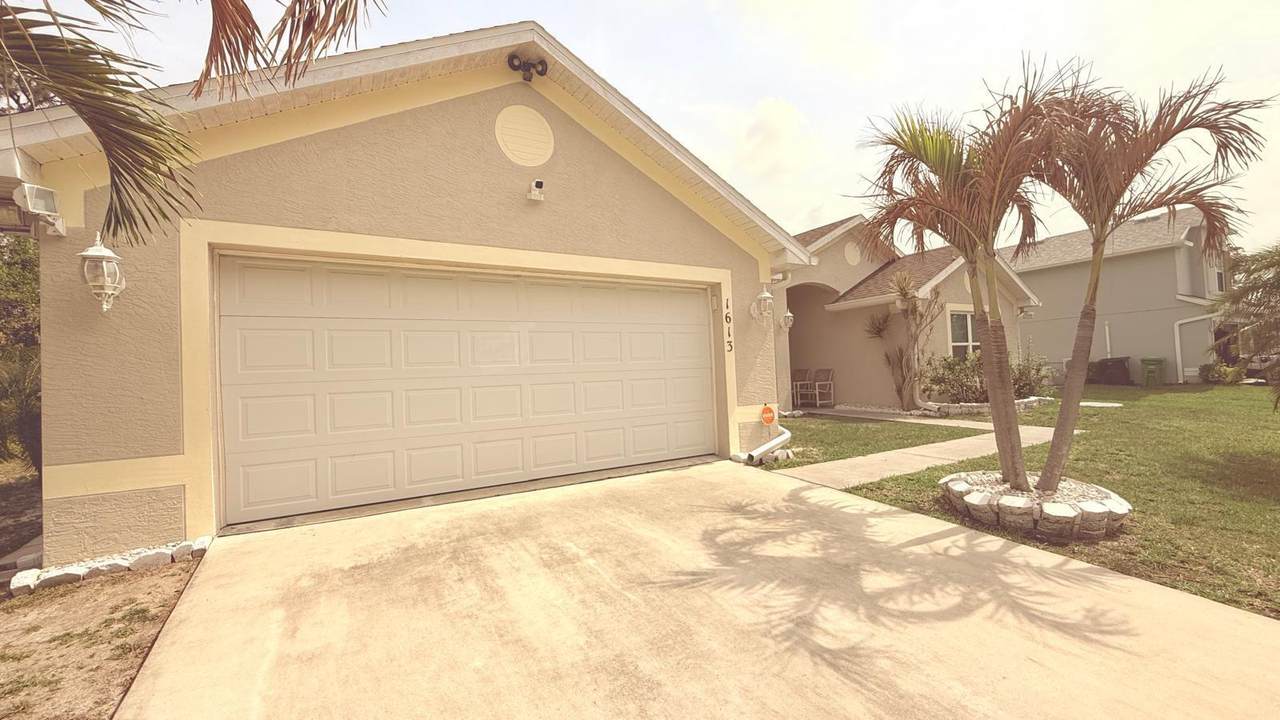 1613 Whipple Avenue - Photo 1