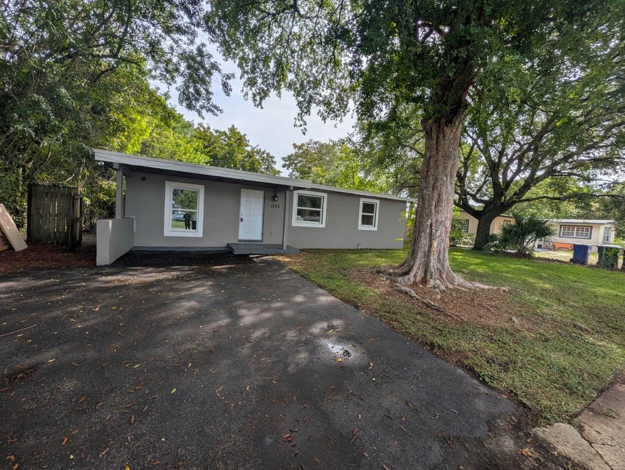 1733 18th Street - Photo 1