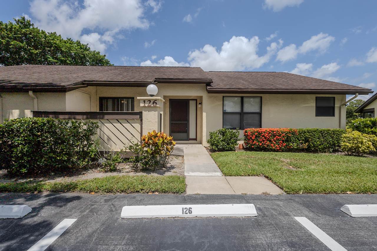 126 Manchineel Court - Photo 1