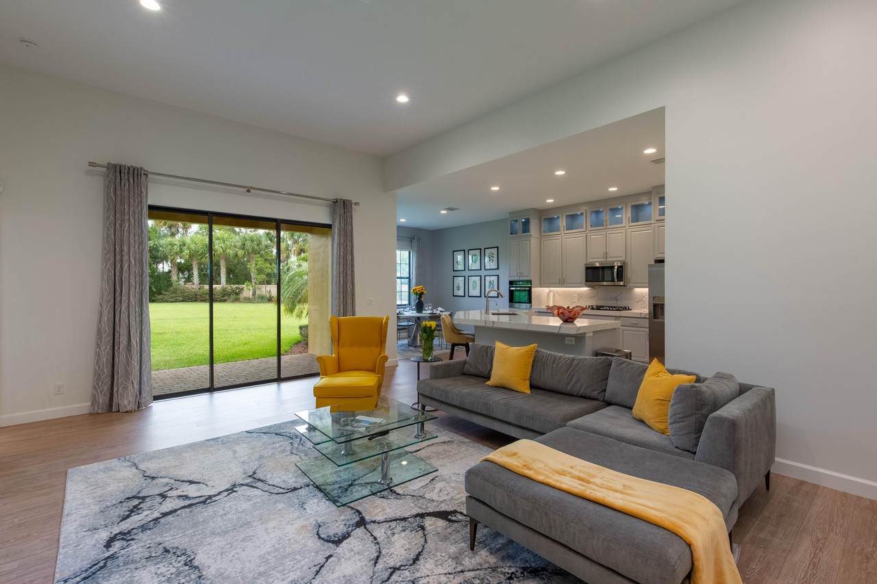 10429 Prato Street - Photo 1