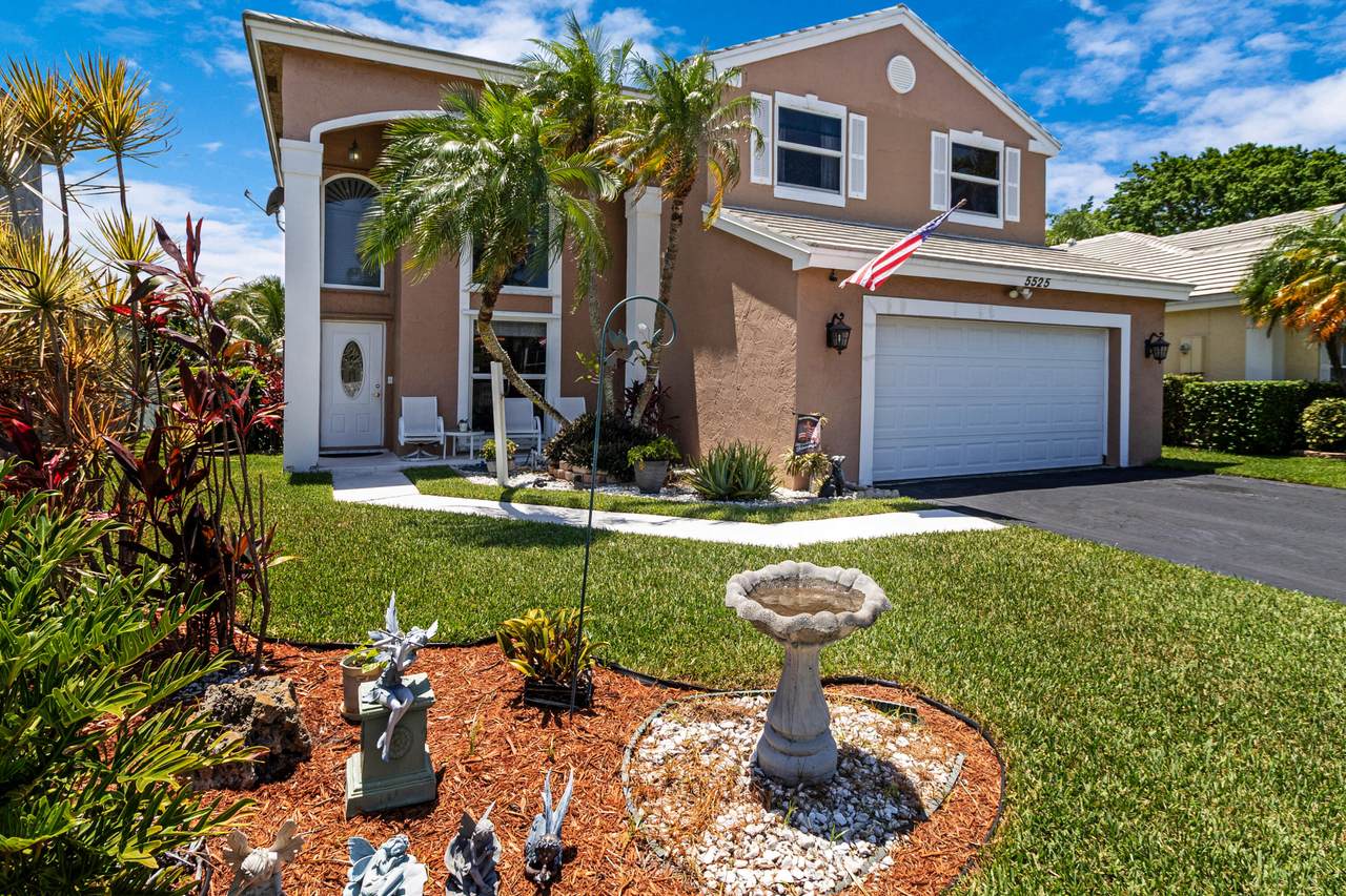 5525 54th Circle - Photo 1
