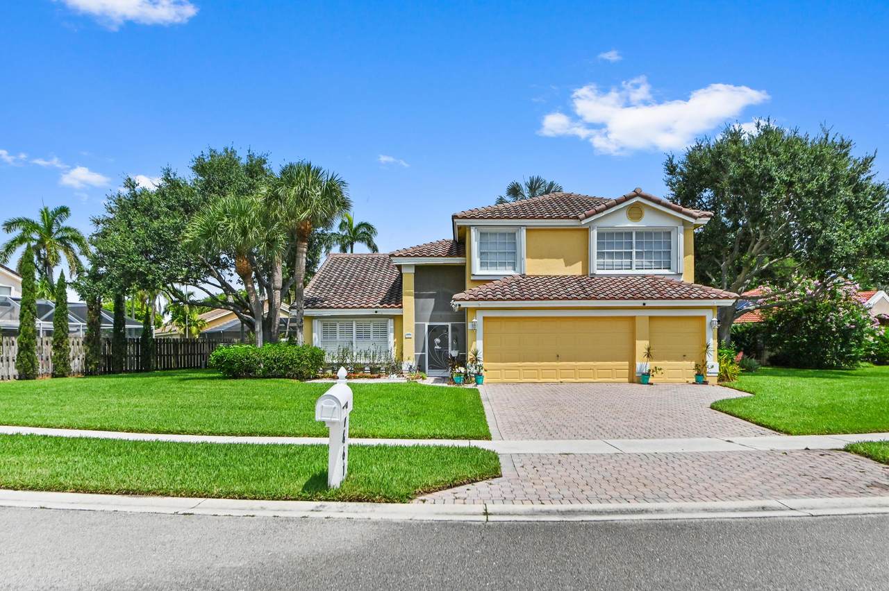 7461 Anadale Circle - Photo 1