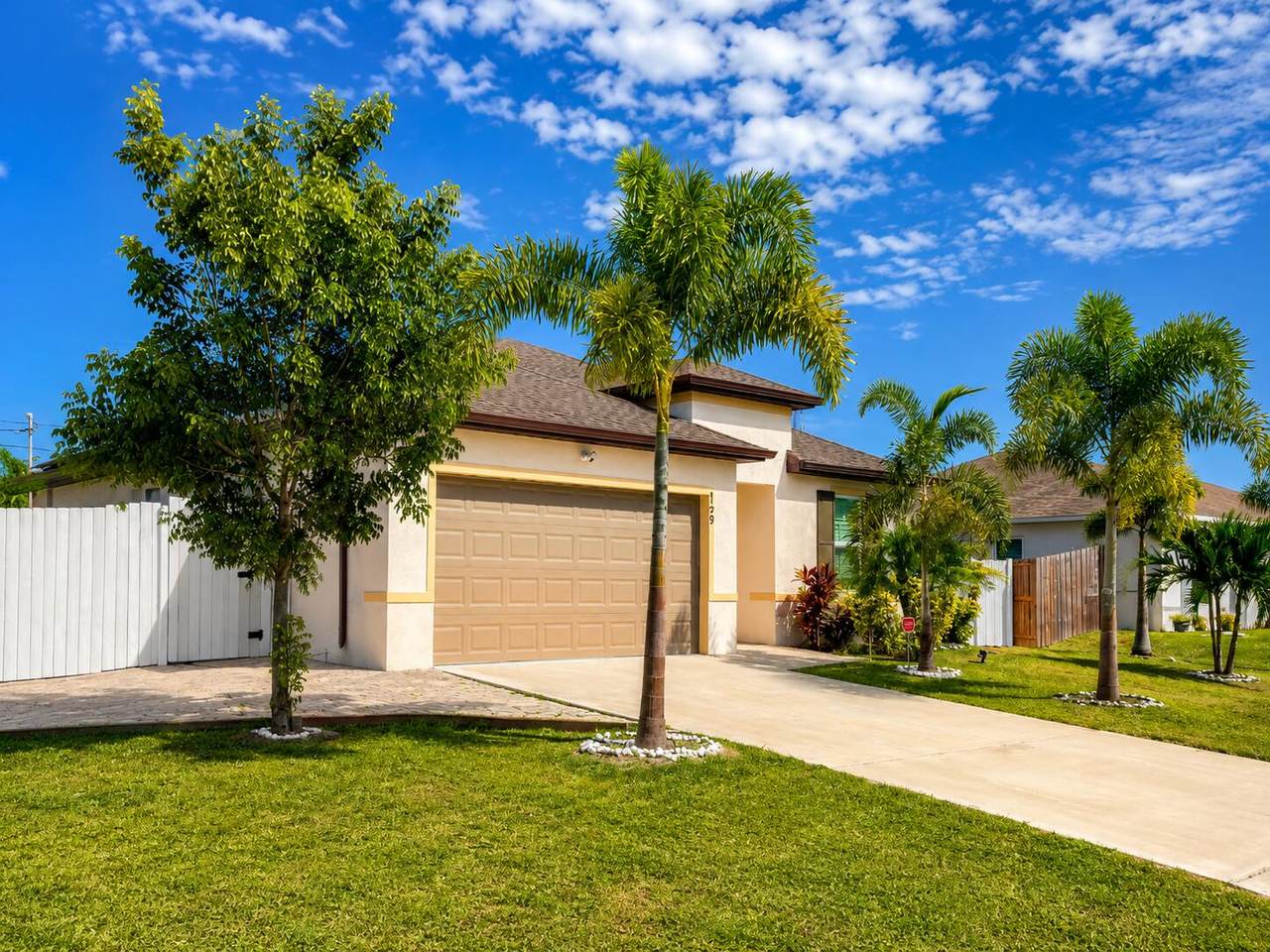 729 Haas Avenue - Photo 1