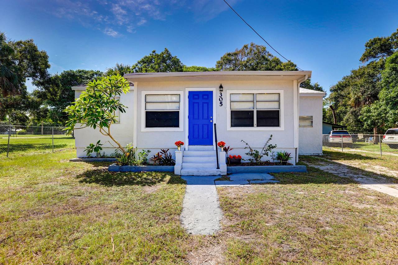 305 13th Street - Photo 1